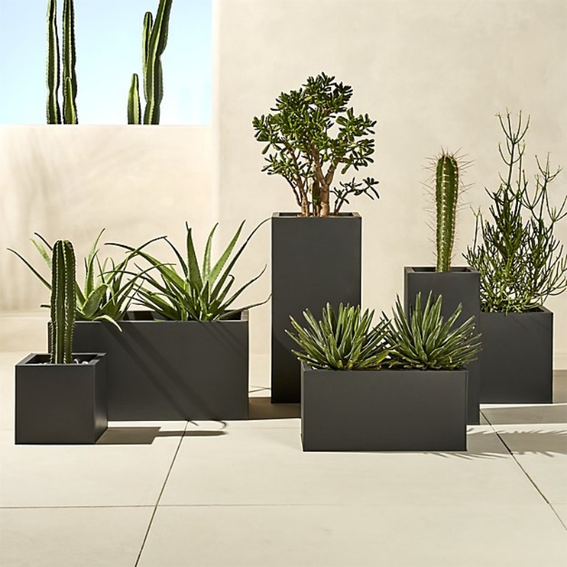 Gartenpflanzgefäße aus pulverbeschichtetem Metall