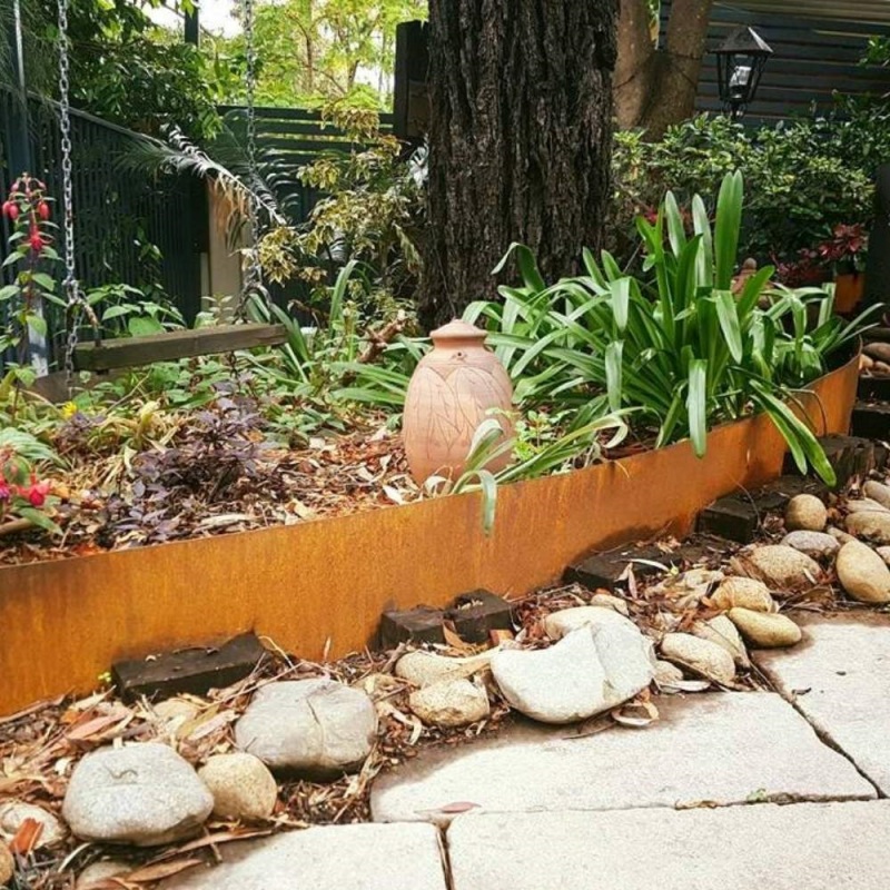 Rusted Steel Edging Rusted Steel Edging