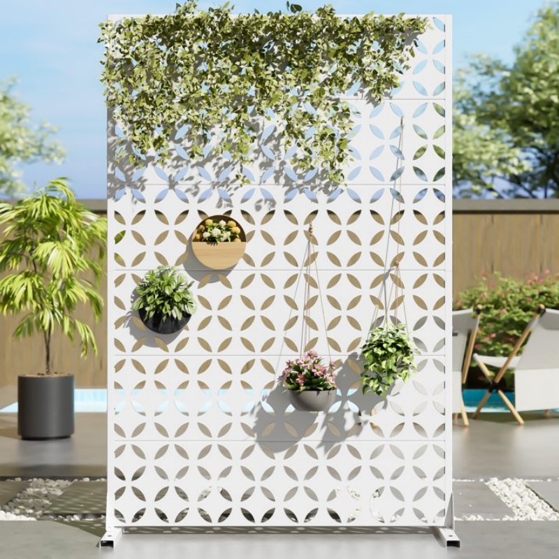 Outdoor Metal Privacy Screen
